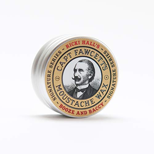 Captain Fawcett Schnurrbartwachs Ricki Hall's...